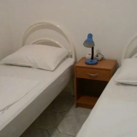 Stari Grad Apartmán *